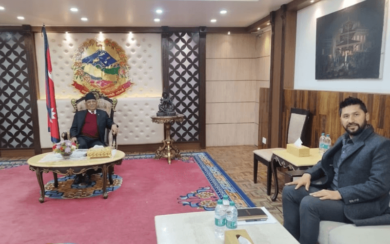 प्रधानमन्त्री प्रचण्ड र राष्ट्रिय स्वतन्त्र पार्टीका सभापति लामिछानेबीच बालुवाटारमा छलफल