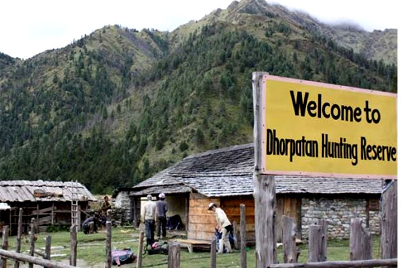 आन्तरिक र बाह्य पर्यटकको रोजाइमा ढोरपाटन, दुई महिनामा पुगे २ हजार पर्यटक