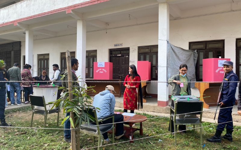 बारा–२ उपनिर्वाचनः पाँच प्रतिशत मतदान, मतपेटिका कब्जा गर्न खोजे गोली हान्न निर्देशन