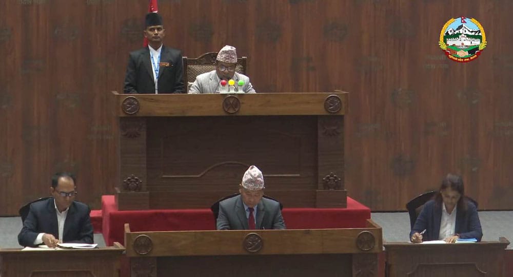 लुम्बिनी प्रदेशसभा बैठक आधा घण्टाका लागि स्थगित