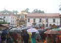 साउनको अन्तिम सोमबार : पशुपतिनाथमा दर्शनार्थीको ओइरो