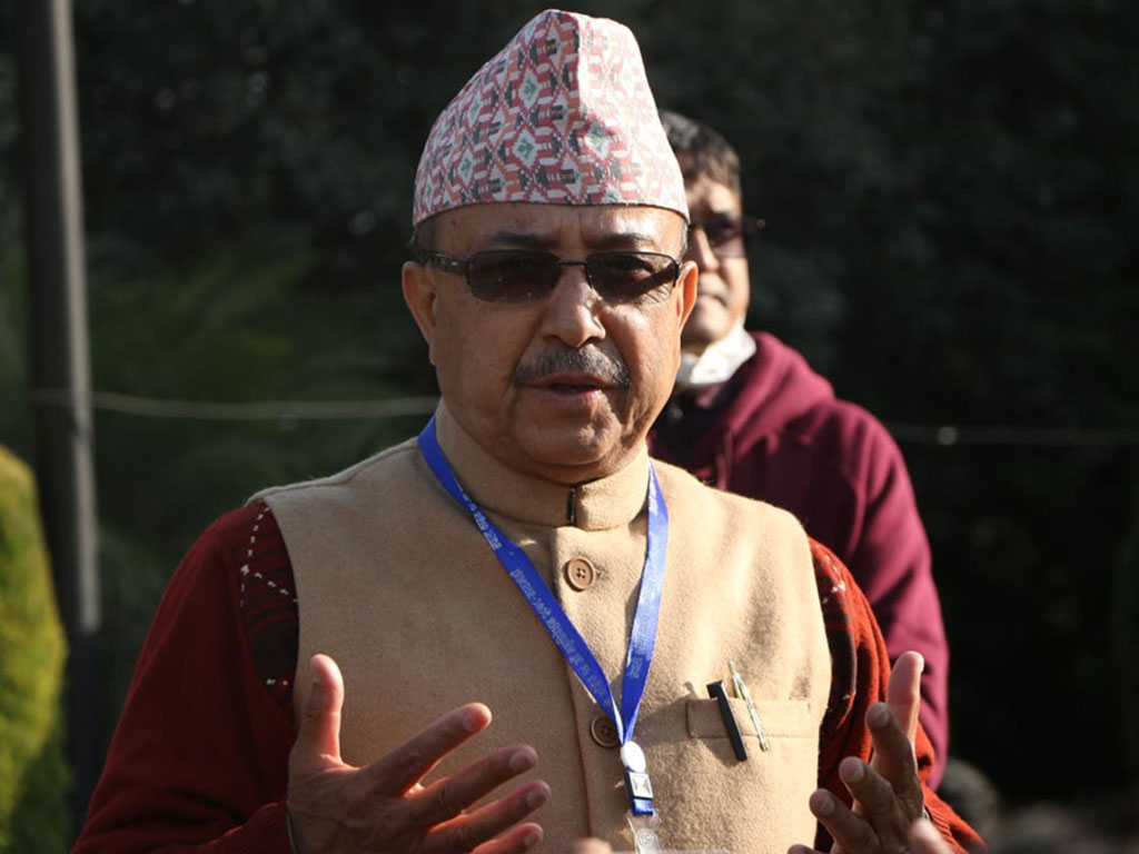 उपप्रधानमन्त्री खड्का घाना प्रस्थान
