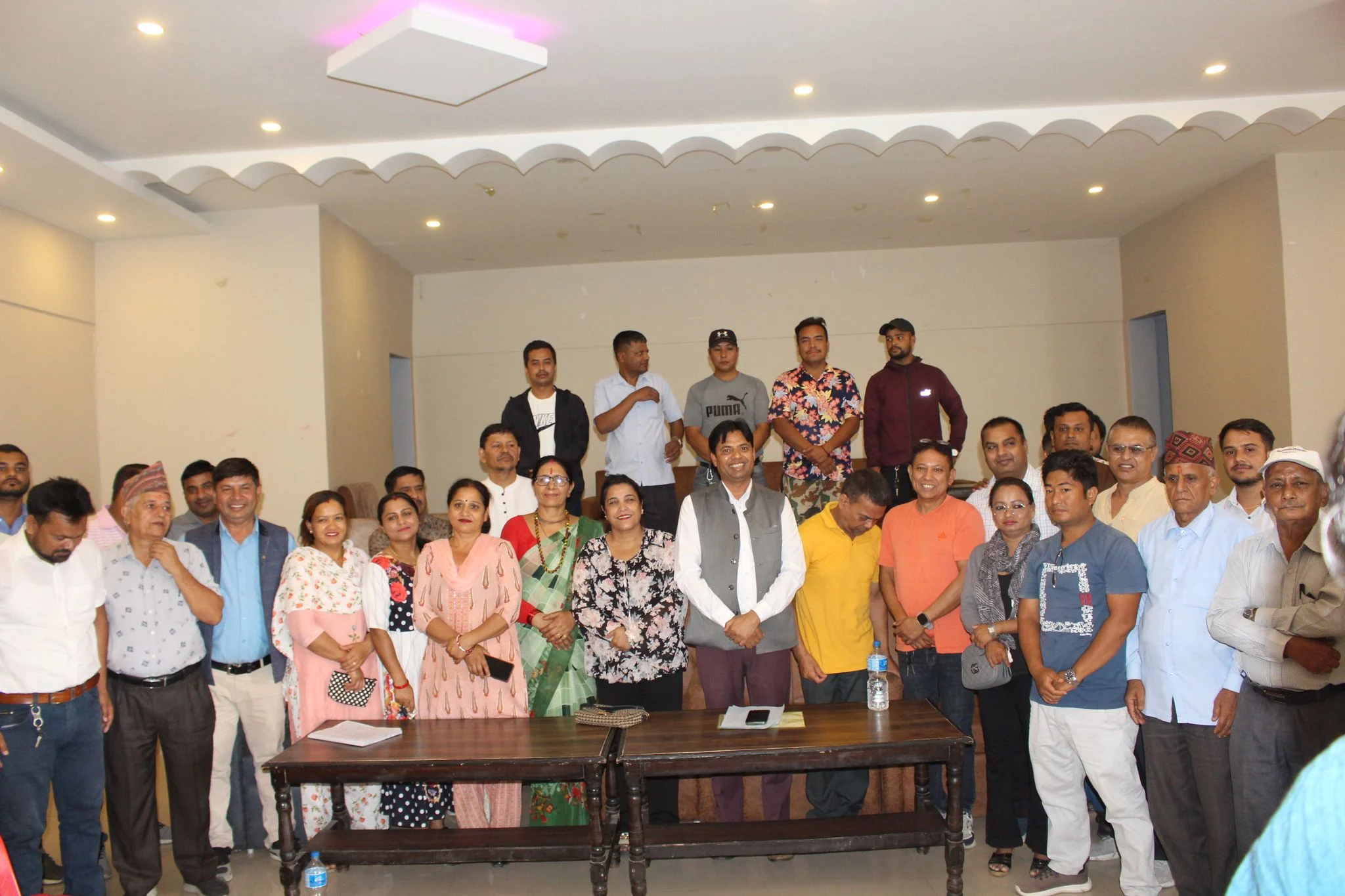 रुपन्देहीको सिद्धार्थनगरमा एमालेका नगर सचिवसहित ७४ जनाले दिए राजीनामा