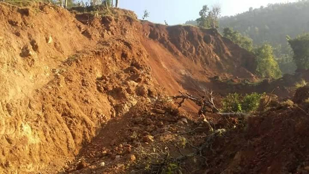 माटोको ढिस्कोमा पुरिएका दुई मजदूरको मृत्यु