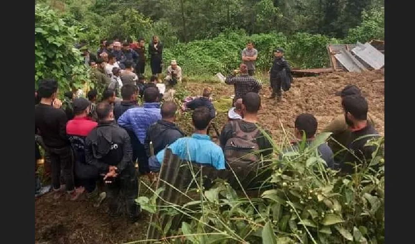 अर्घाखाँचीको पणेनामा पहिरोले घर पुर्दा ४ बालबालिका सख्त घाइते