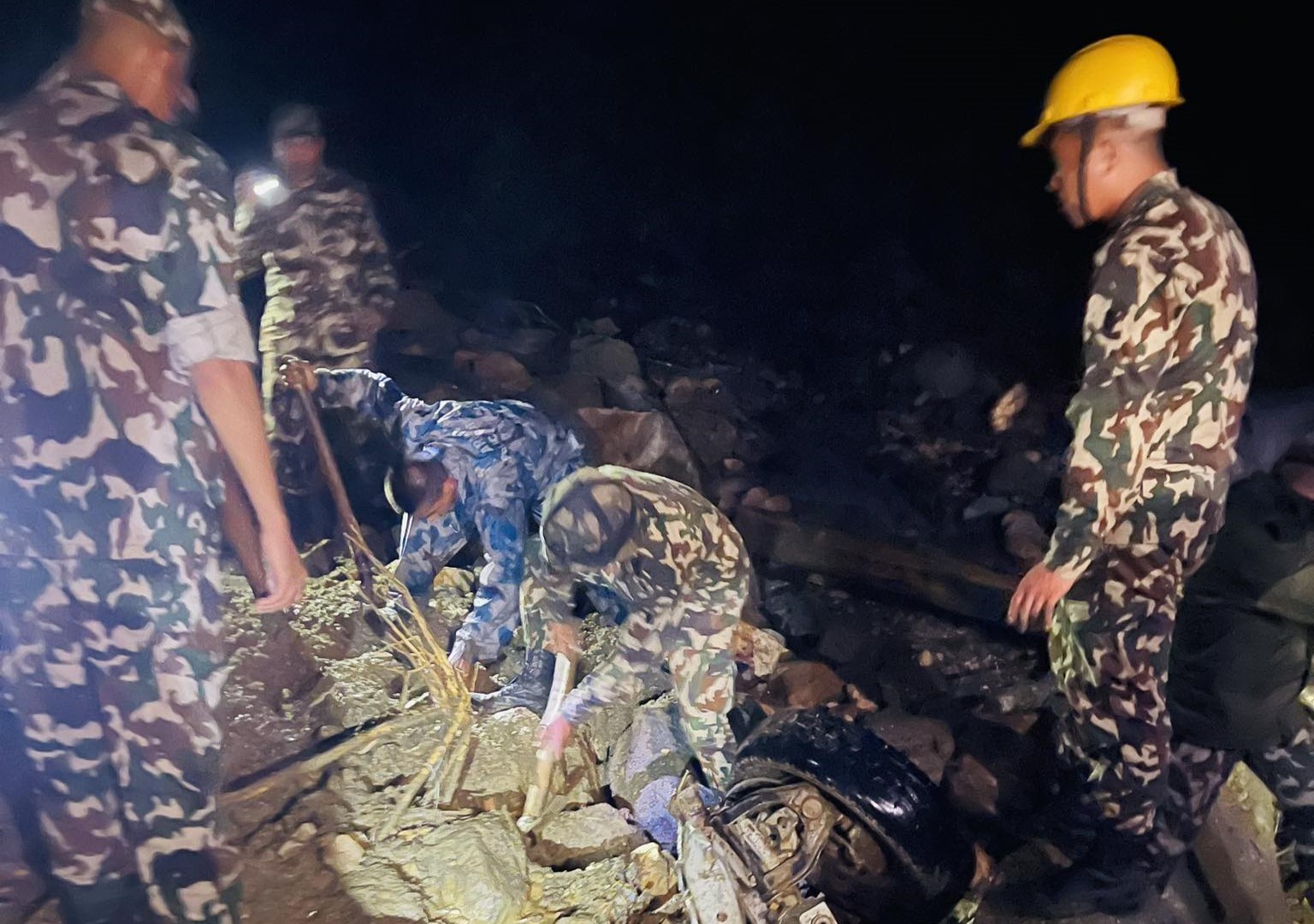 पर्वत जिप दुर्घटना अपडेट : बाढीमा बेपत्ता एक जनाको शव भेटियो*
