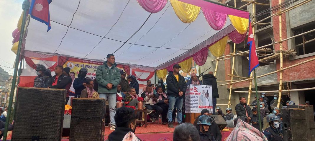 दुर्गा प्रसाईमाथि बागलुङमा हातपात !