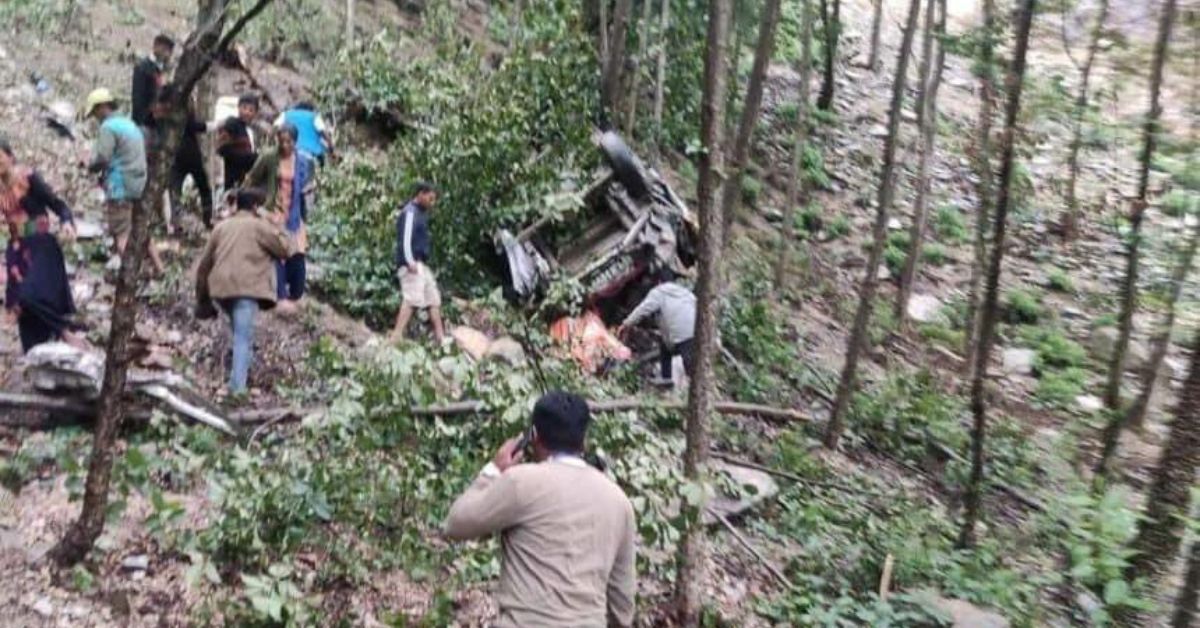 रोल्पामा जिप दुर्घटना : बालकसहित ८ जनाको मृत्यु