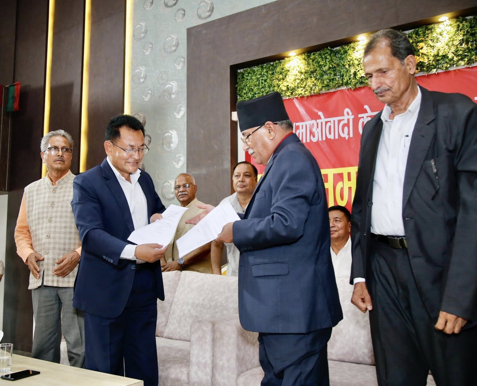 नेसपा र माओवादी केन्द्रबीच एकता, गंगानारायणले पाए केन्द्रीय सचिव