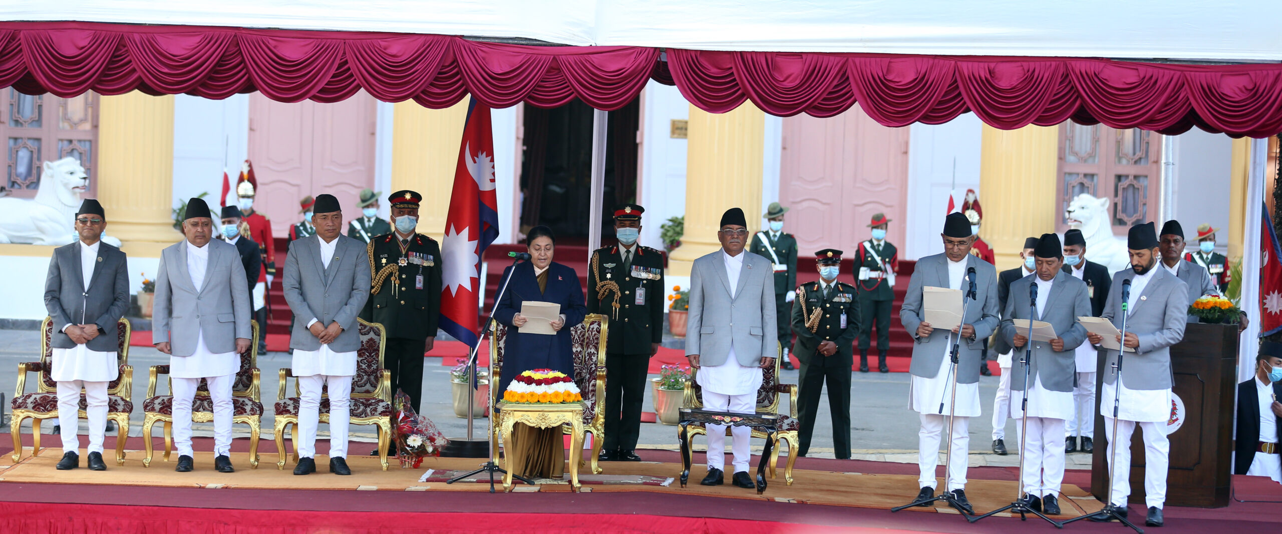 आठ सदस्यीय मन्त्रिपरिषद् गठन