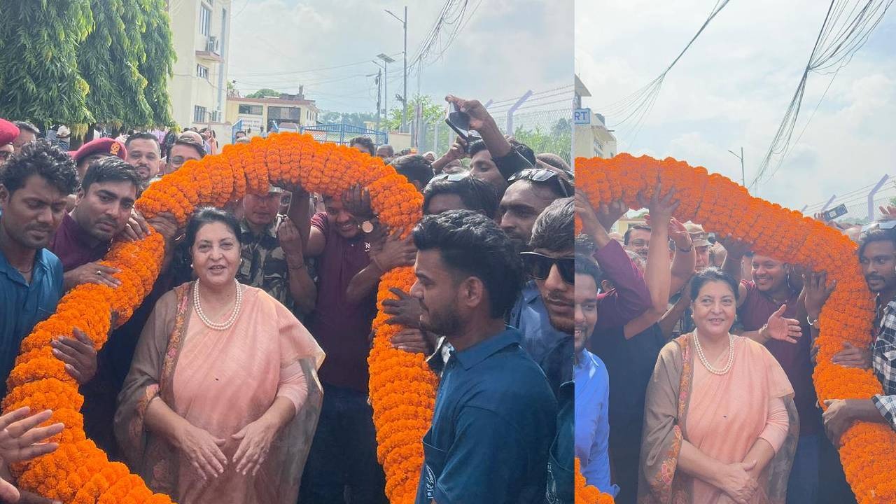 वीरगंजमा विद्या भण्डारीलाई ५१ किलोको माला, स्वागत गर्न को-को पुगे ?
