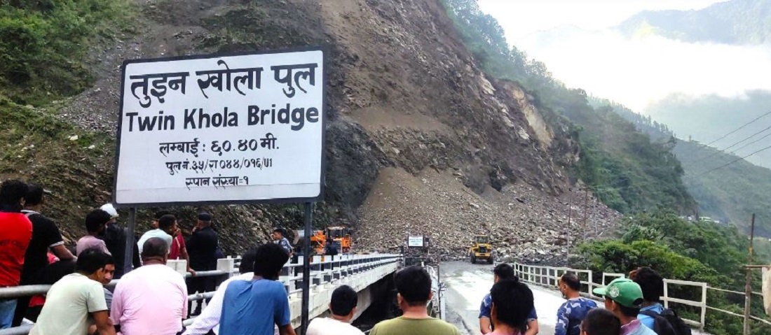 मुग्लिन–नारायणगढ सडक एकतर्फी सञ्चालनमा