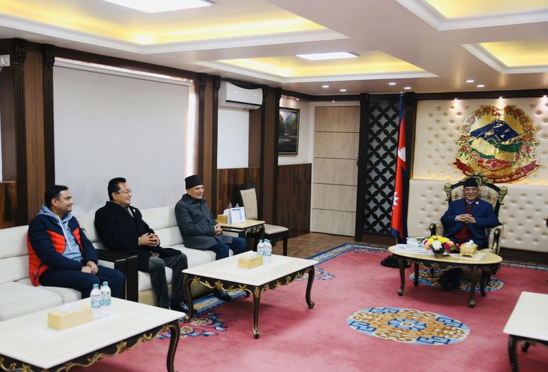 प्रचण्ड र बाबुराम ७ वर्षपछि एउटै पार्टीमा