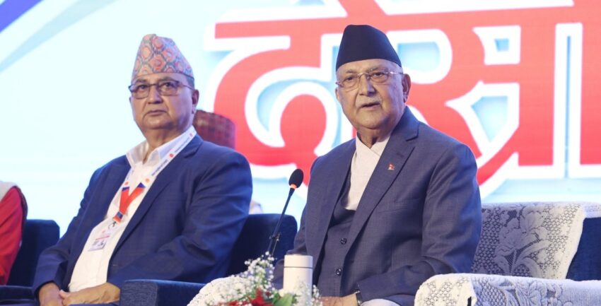 एमालेको नयाँ नेतृत्व छान्न मतदान आज, अध्यक्षमा ओली र पोखरेलबीच प्रतिस्पर्धा