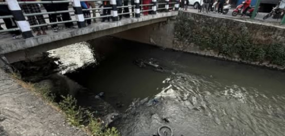 काठमाडौंको धोबीखोलामा एक व्यक्ति मृत फेला