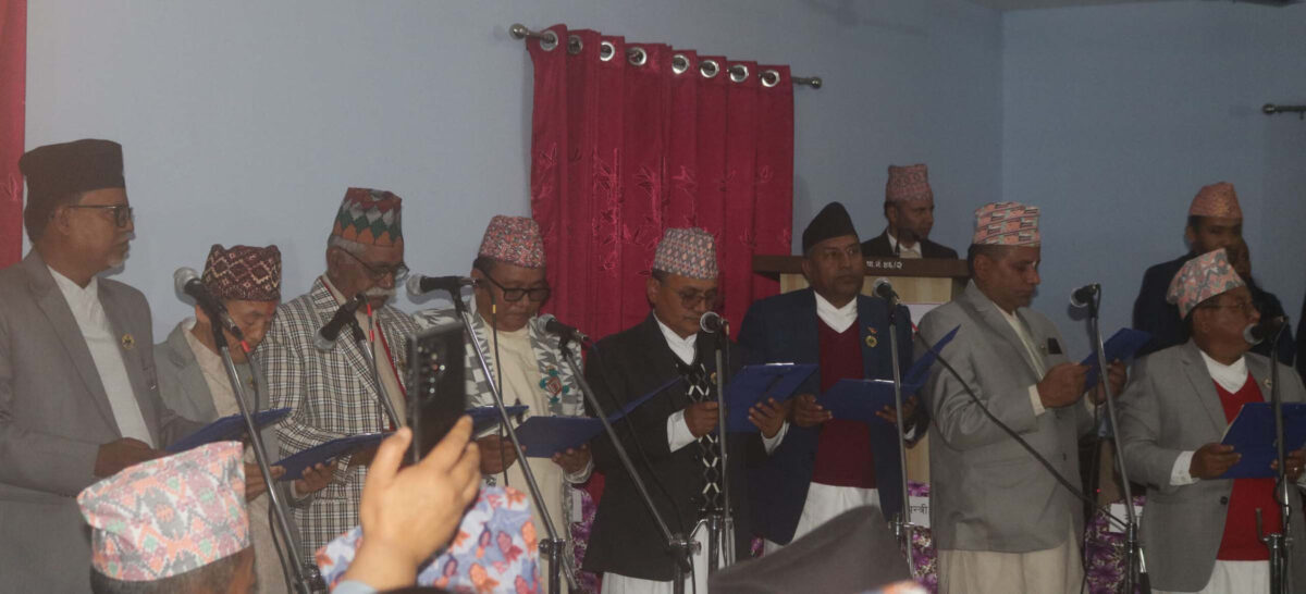 कोशी प्रदेश मन्त्रिपरिषद् हेरफेर, नवनियुक्त मन्त्रीले लिए शपथ