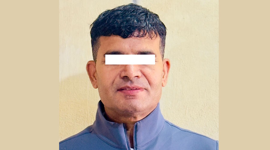 काठमाडौं महानगरपालिका वडा नम्बर ३० का लेखा अधिकृत घुससहित पक्राउ