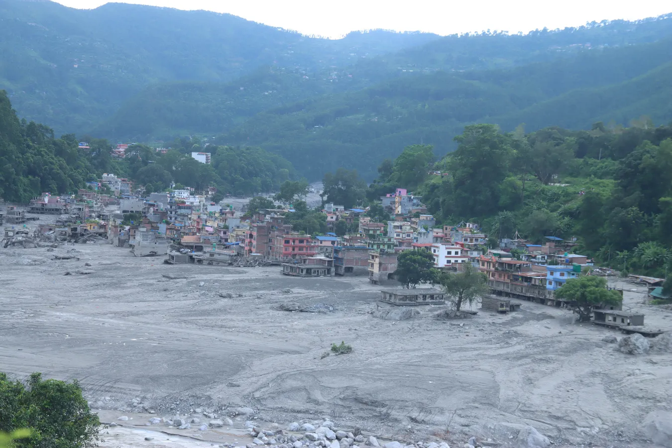 भोटेकोशी बाढी : ५९७ जनाको शव फेला, १९२४ जना बेपत्ता