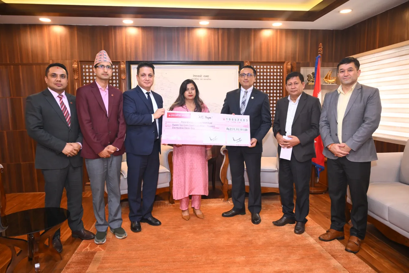 रसुवा बाढी पीडितलाई प्रभु बैंकले दियो २ करोड ११ लाख ११ हजार १११ रुपैयाँ सहयोग