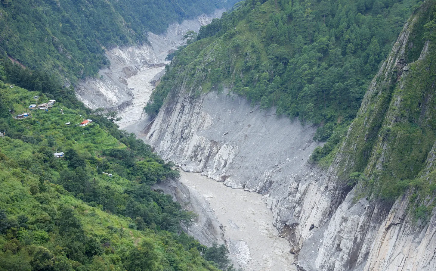 माथिल्लो त्रिशूली–१ बाट आज थप दुई शव फेला