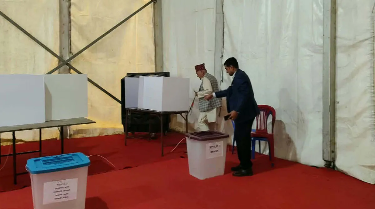कांग्रेस महाधिवेशनमा मतदान सुरु