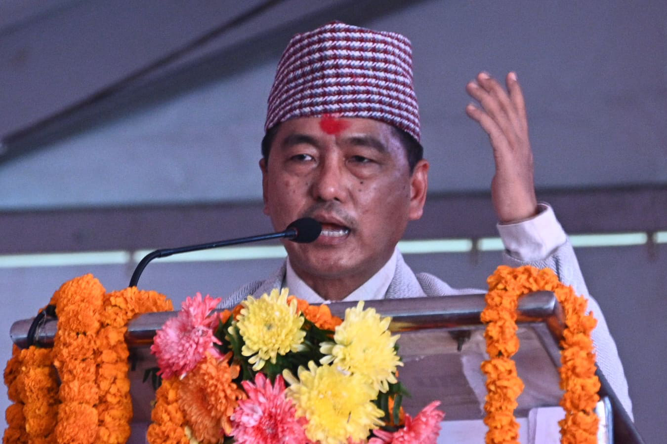 सभामुखलाई राजीनामा गराएर सरकार गठन गर्न जालझेल : राजेन्द्र लिङदेन